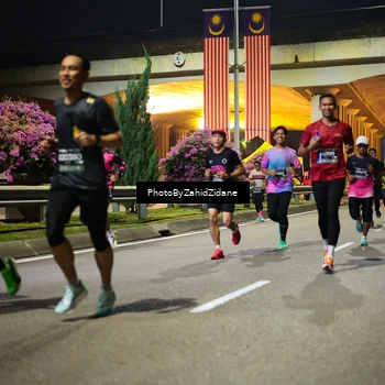 Runner Photo 6390510