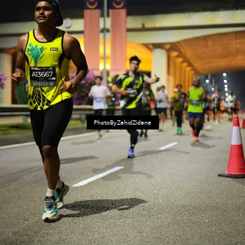 Runner Photo 6390514