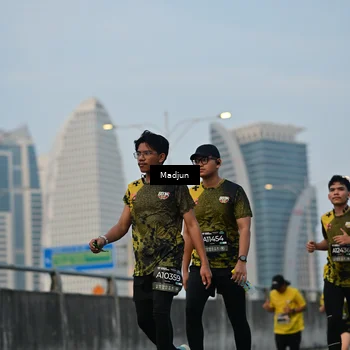 Runner Photo 6390535
