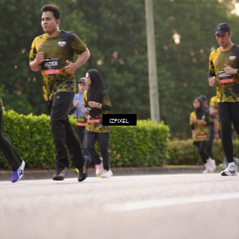 Runner Photo 6390559