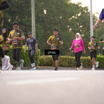 Runner Photo 6390614