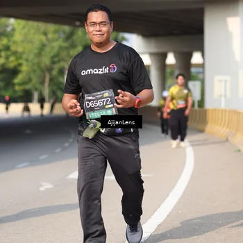 Runner Photo 6390648