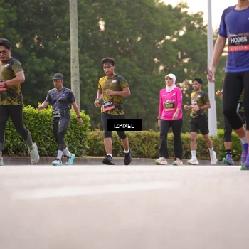 Runner Photo 6390658