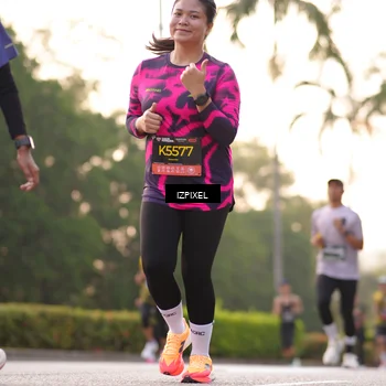 Runner Photo 6390743
