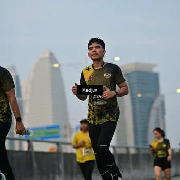 Runner Photo 6390747