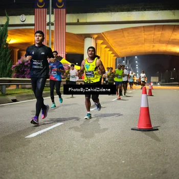 Runner Photo 6390859
