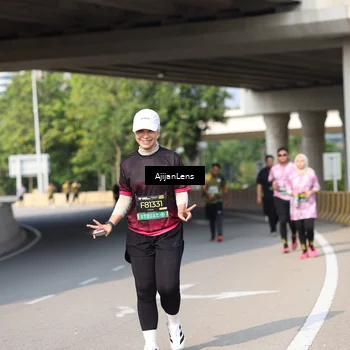 Runner Photo 6390897