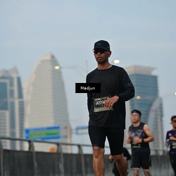 Runner Photo 6390948