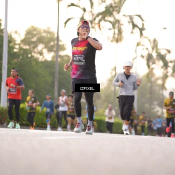 Runner Photo 6391078