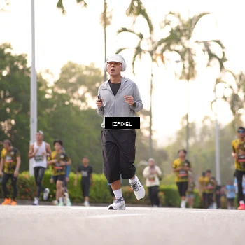Runner Photo 6391182