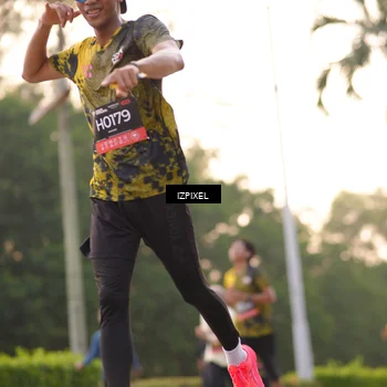 Runner Photo 6391445