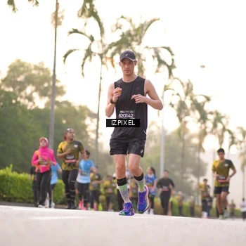 Runner Photo 6391532