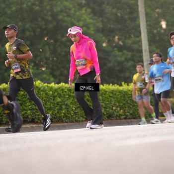 Runner Photo 6391874