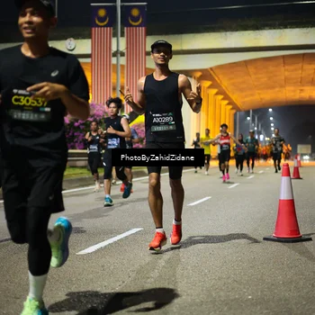 Runner Photo 6391906