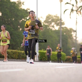 Runner Photo 6392071