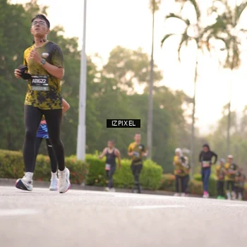 Runner Photo 6392073
