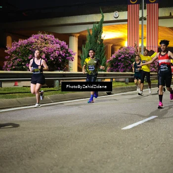 Runner Photo 6392089