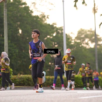 Runner Photo 6392134