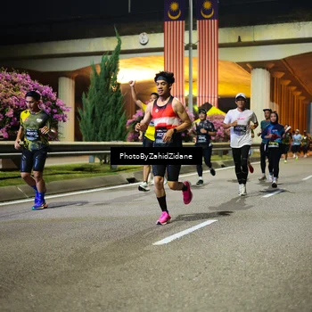 Runner Photo 6392148