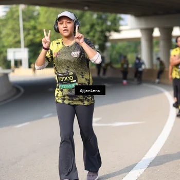 Runner Photo 6392150
