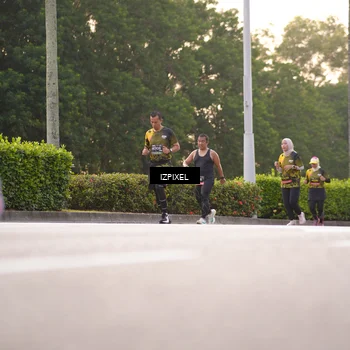 Runner Photo 6392152