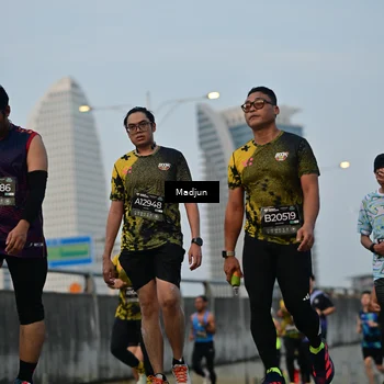 Runner Photo 6392183