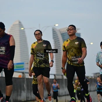 Runner Photo 6392206