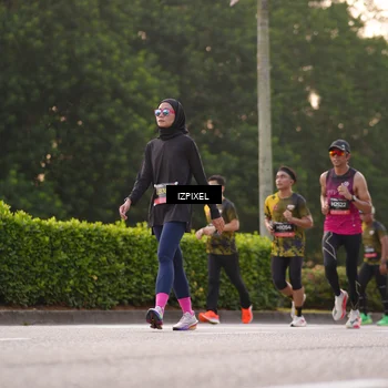 Runner Photo 6392222