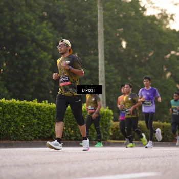 Runner Photo 6392383
