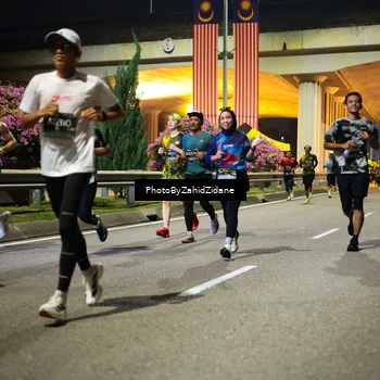 Runner Photo 6392395
