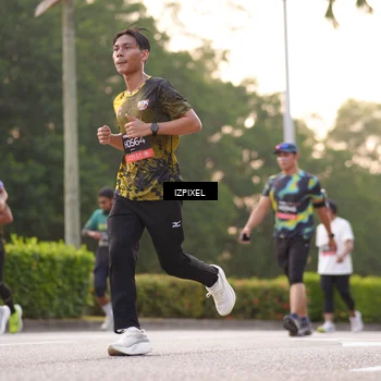 Runner Photo 6392401