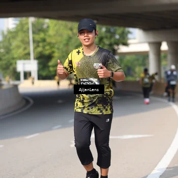 Runner Photo 6392415