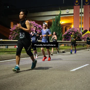 Runner Photo 6392439