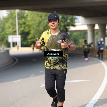 Runner Photo 6392440