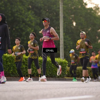Runner Photo 6392505