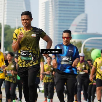 Runner Photo 6392525