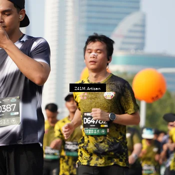 Runner Photo 6392621