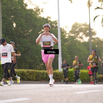 Runner Photo 6392623