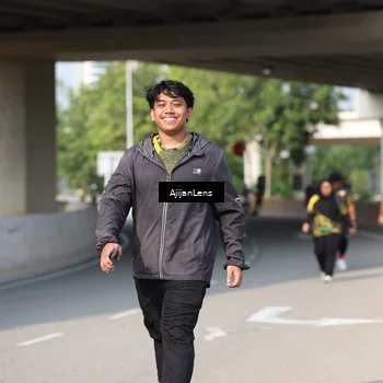 Runner Photo 6392640