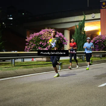 Runner Photo 6392644