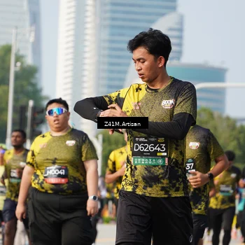Runner Photo 6392658