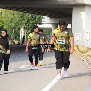 Runner Photo 6392685