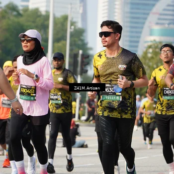 Runner Photo 6392693