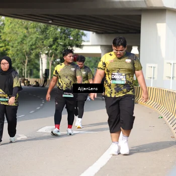 Runner Photo 6392717