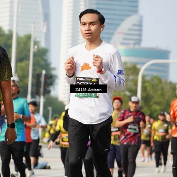 Runner Photo 6392740