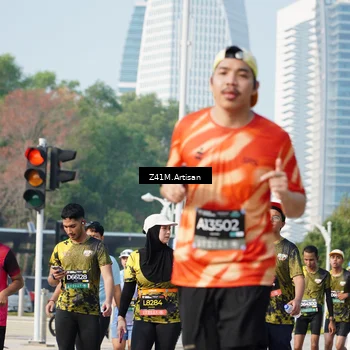 Runner Photo 6392753