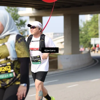 Runner Photo 6392853