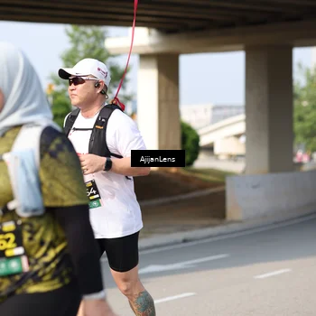 Runner Photo 6392864
