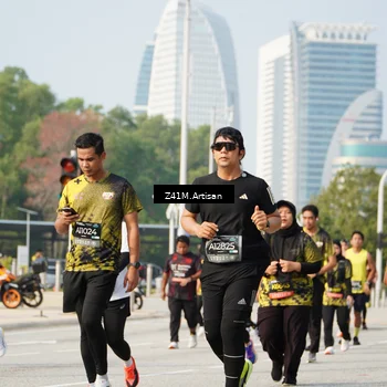 Runner Photo 6392867