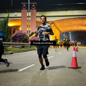 Runner Photo 6392888